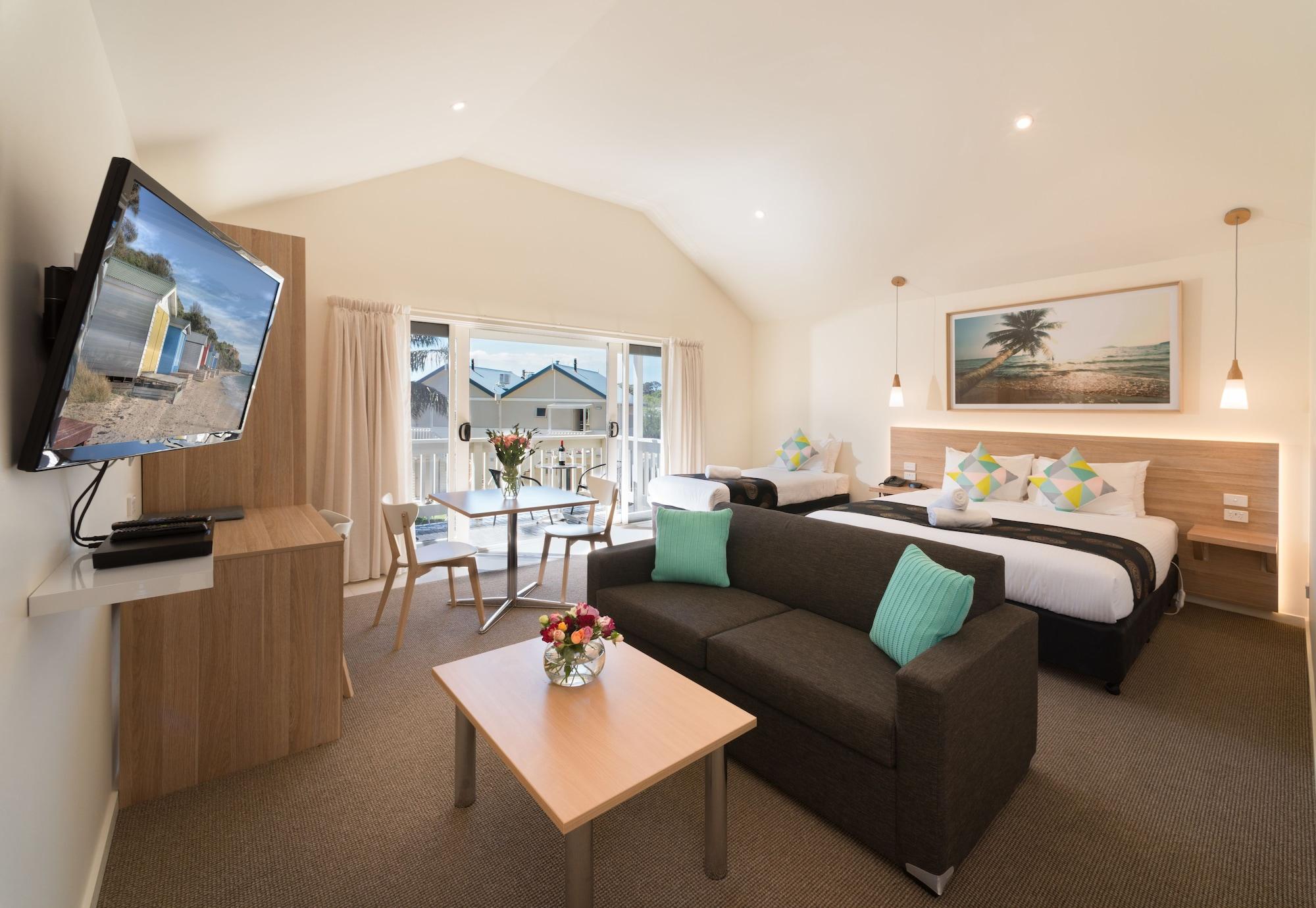 Boathouse Resort Studios And Suites Blairgowrie Exteriör bild