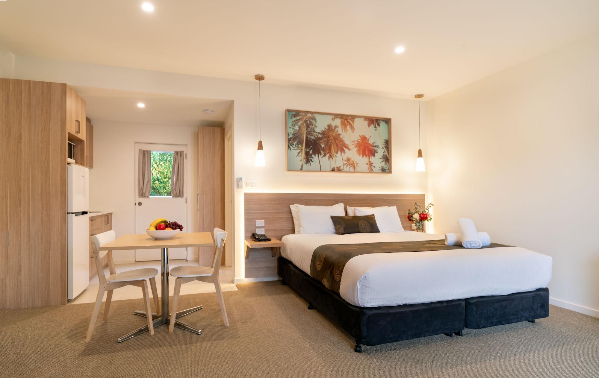 Boathouse Resort Studios And Suites Blairgowrie Exteriör bild