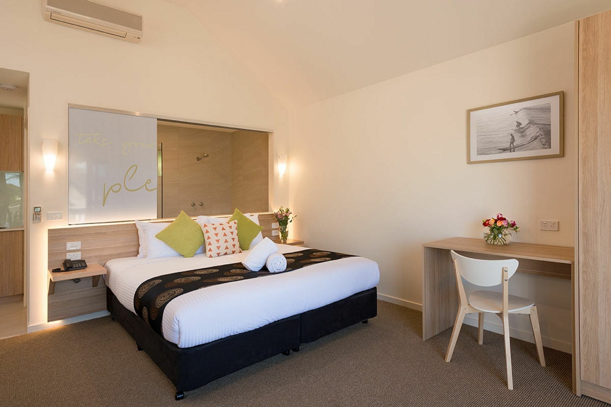 Boathouse Resort Studios And Suites Blairgowrie Exteriör bild