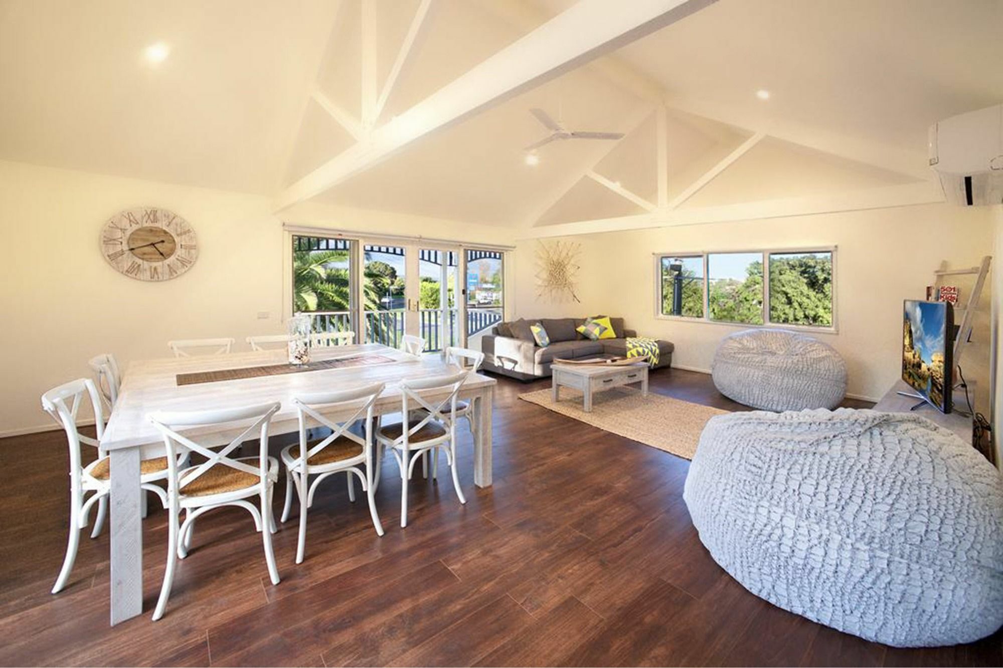 Boathouse Resort Studios And Suites Blairgowrie Exteriör bild